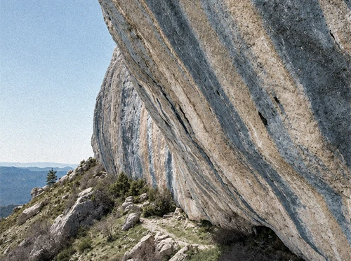 Céüse — limestone wall reference photo